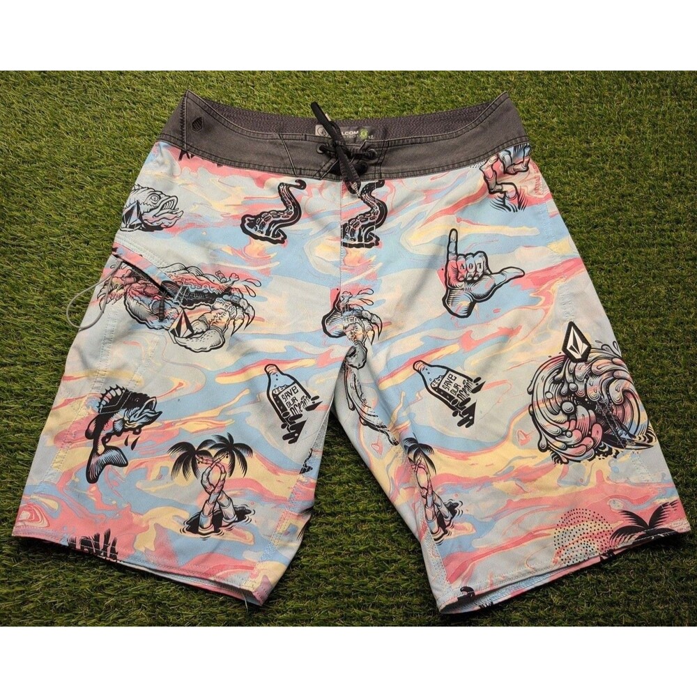 Volcom Mod-Tech Boardshorts Size 32 Multi Ocean Print